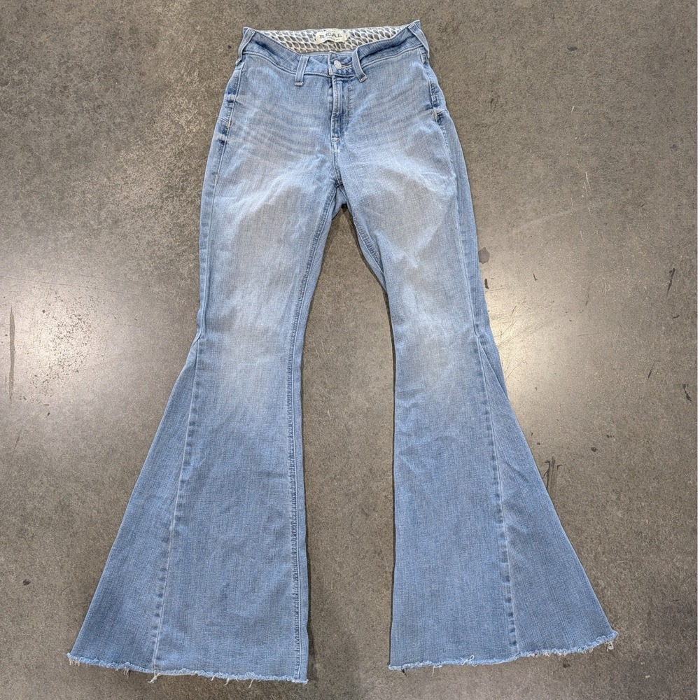 Ariat Jeans 26L Blue Denim Light Wash Alondra High Rise Flare Raw Hem Cowgirl
